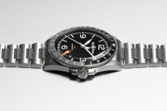 Bell & Ross BR V2-93 GMT